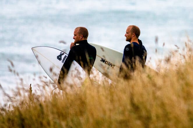 Flexi-Hex_co-founders_cornwall_beach
