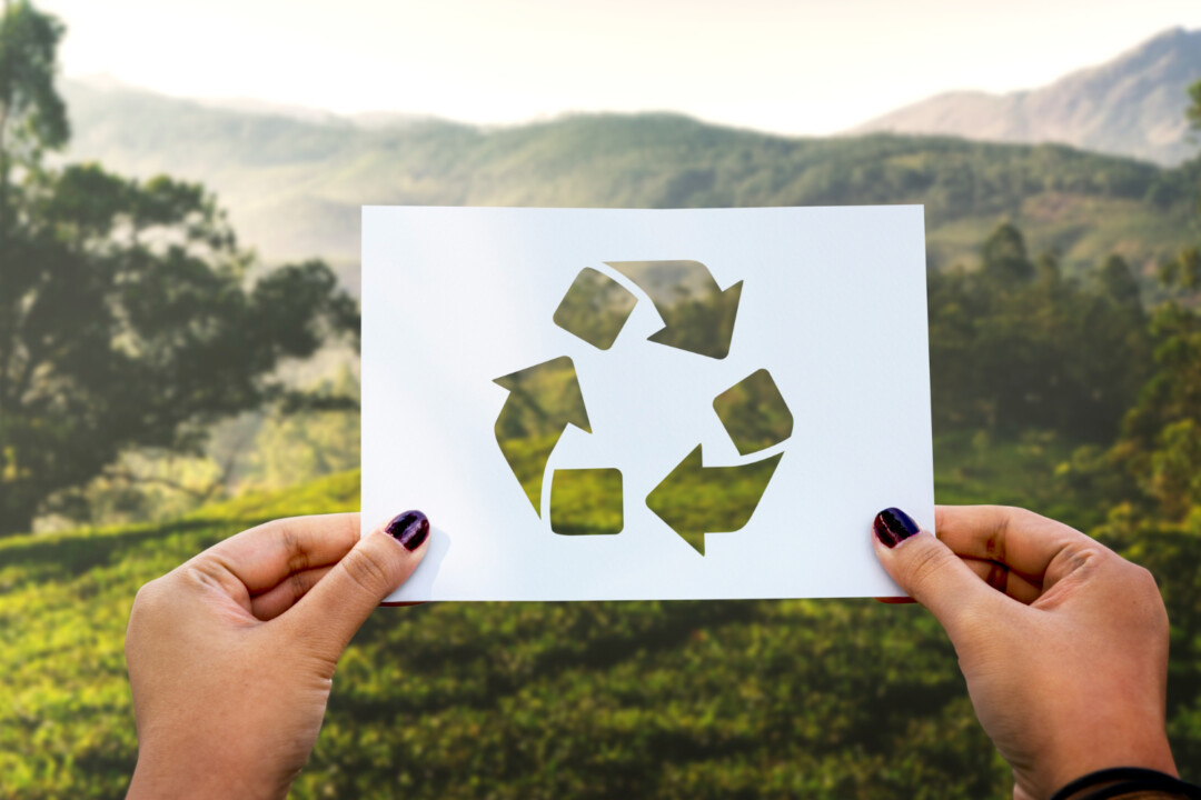 <strong>Go from a throw away culture to a circular economy</strong>