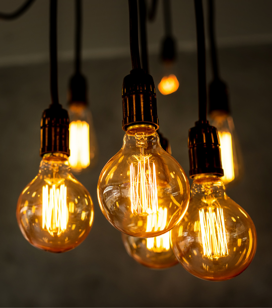 Five-key-steps-involved-in-energy-management-light-bulb